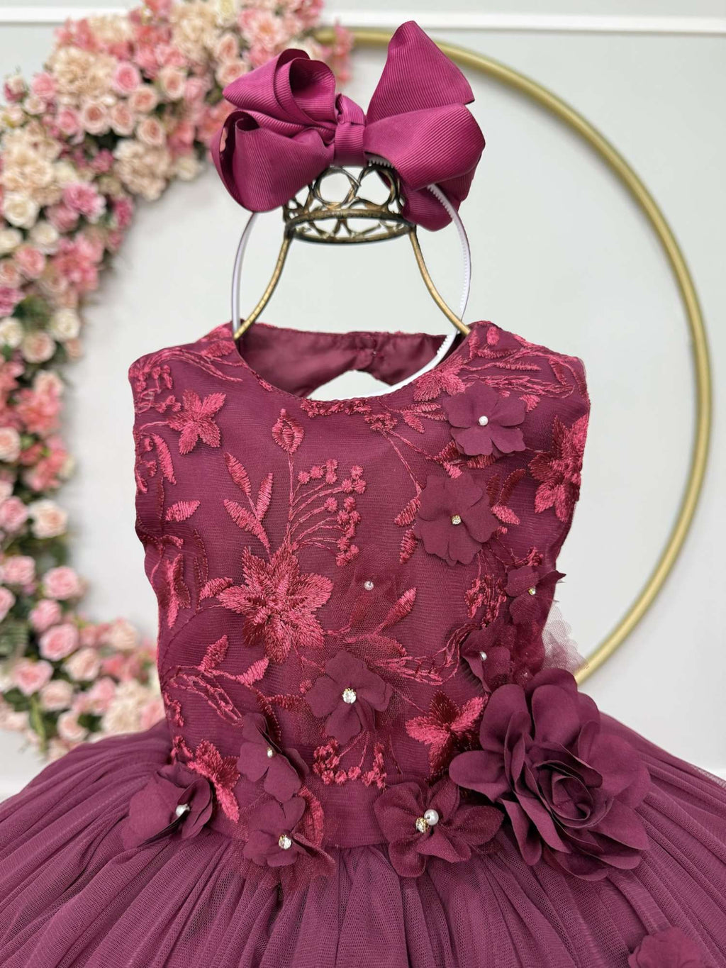 Vestido Infantil Luxo Marsala com Renda e Flores em Aplique