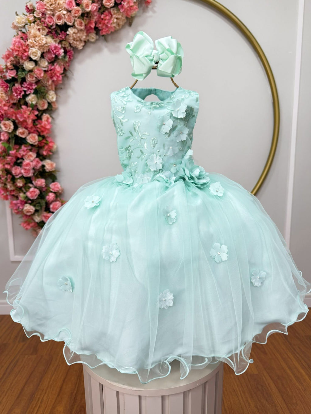 Vestido Infantil Verde Acqua Com Renda e Aplique de Flores