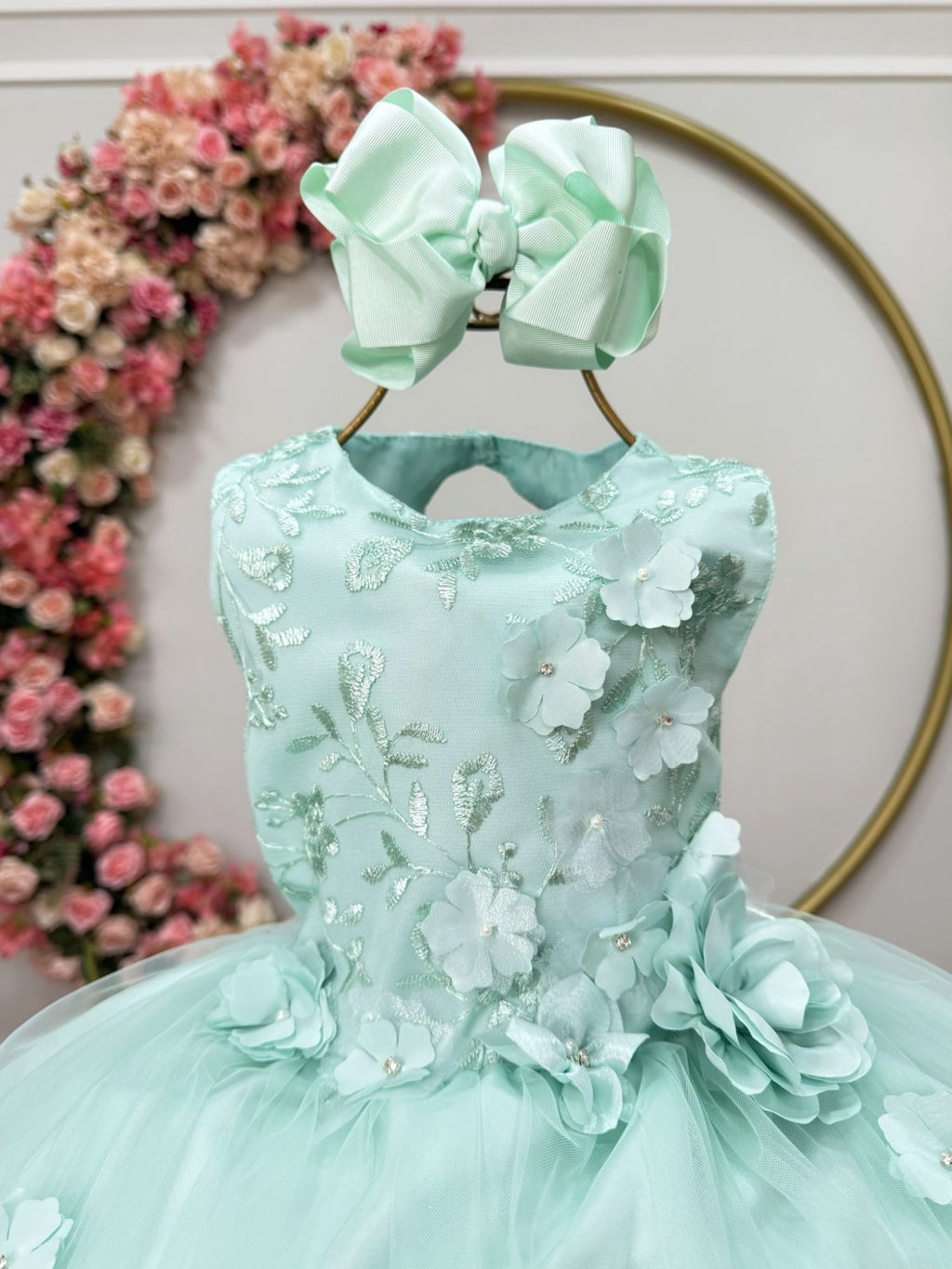 Vestido Infantil Verde Acqua Com Renda e Aplique de Flores