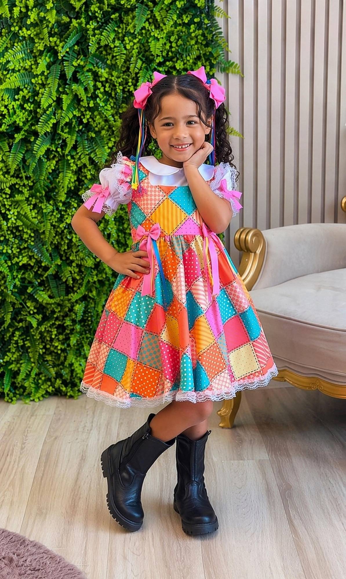 Conjunto Junino para Meninas com Blusa Branca e Saia Xadrez Colorida