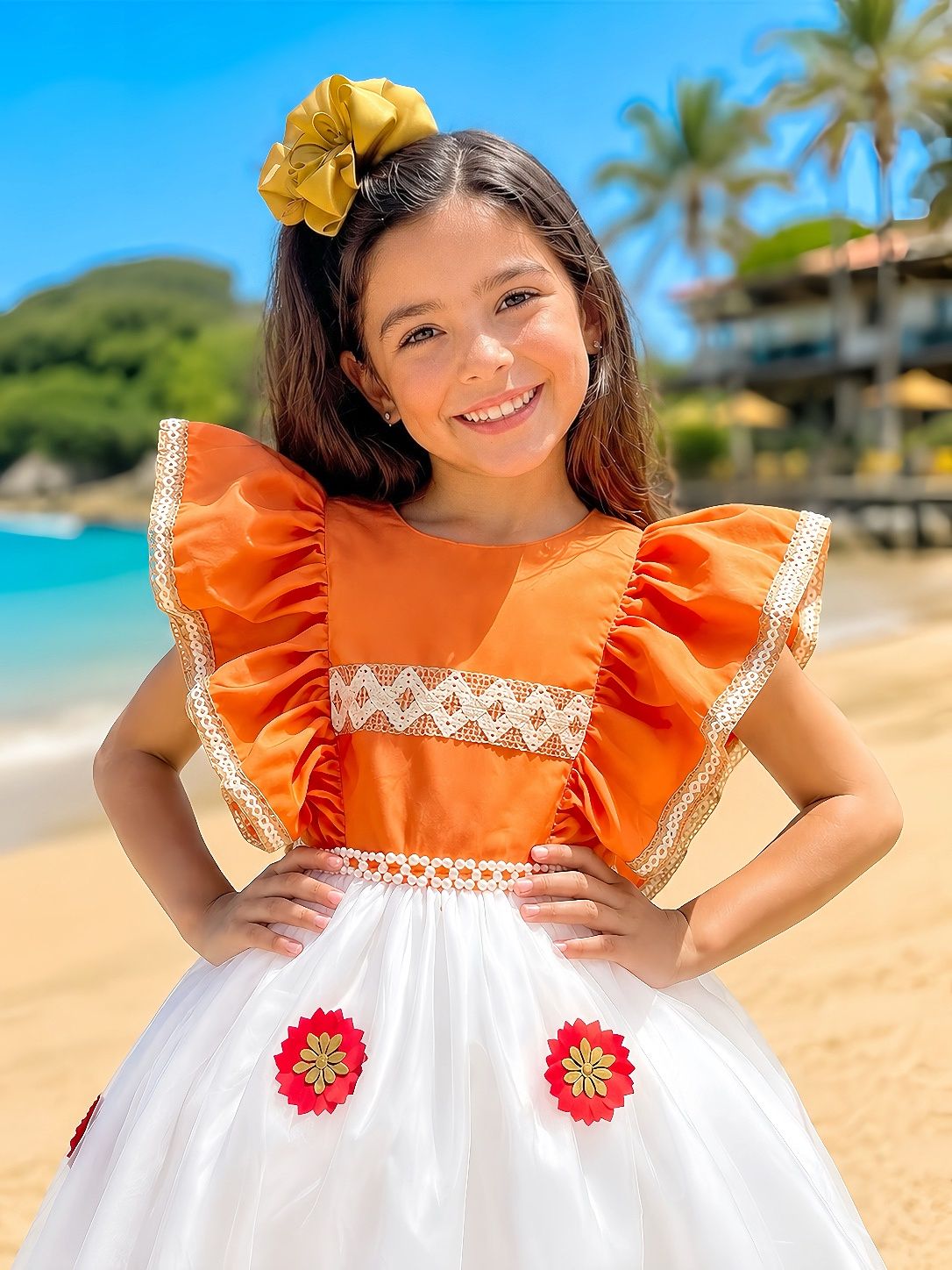 Vestido Infantil Laranja com Apliques de Flores para Festa