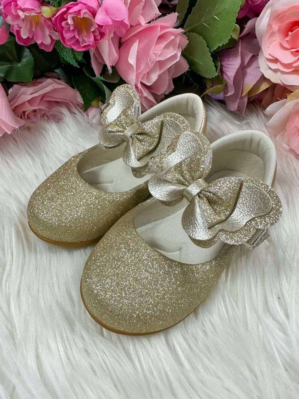 Sapatilha Dourada Glitter para Bebê com Conforto e Estilo