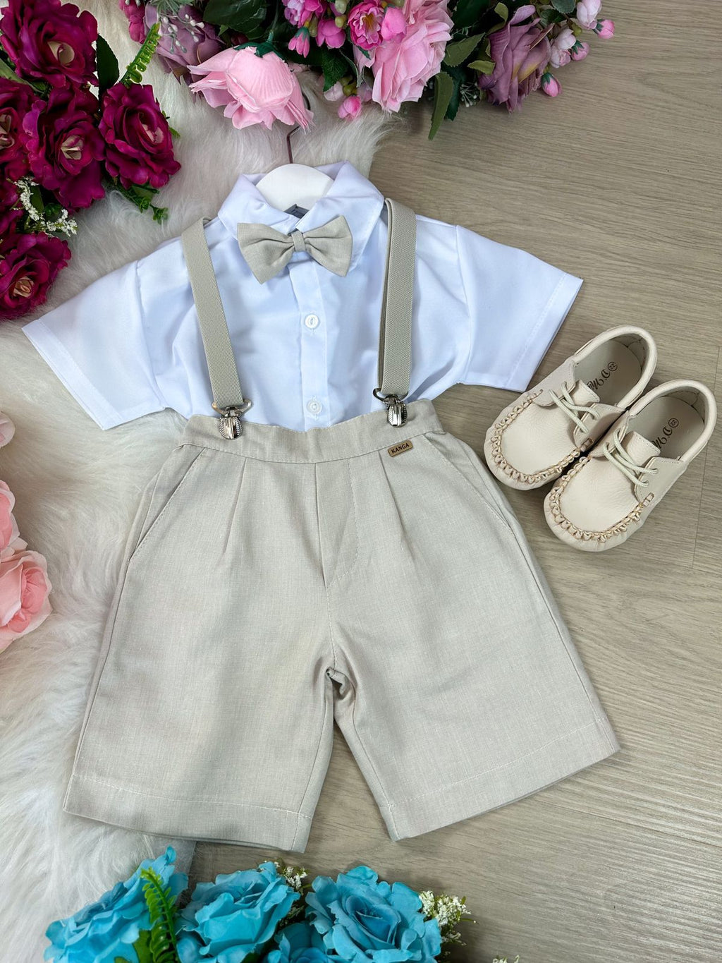 Conjunto Social Infantil Branco com Colete e Gravata Bege