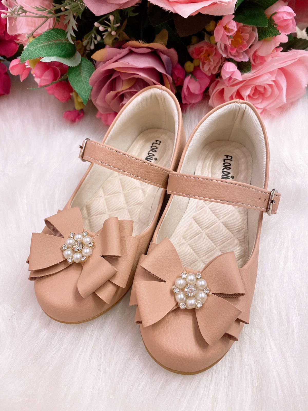 Sapatilha Nude Fosca para Meninas com Estilo Clássico
