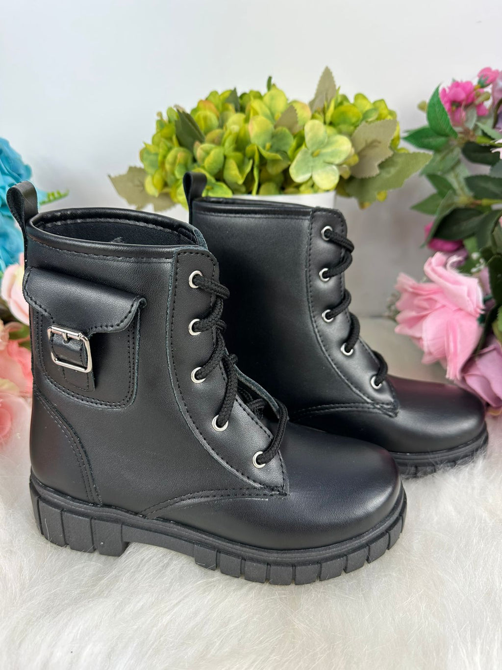 Bota Infantil Preta Confortável para Passeios e Festas