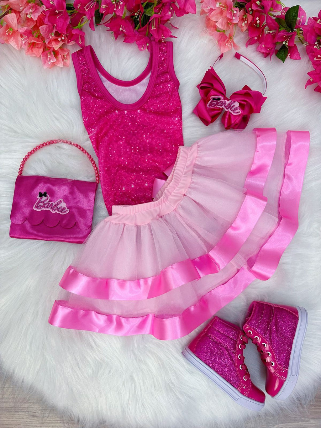 Vestido Infantil Rosa com Saia e Broche Luxo