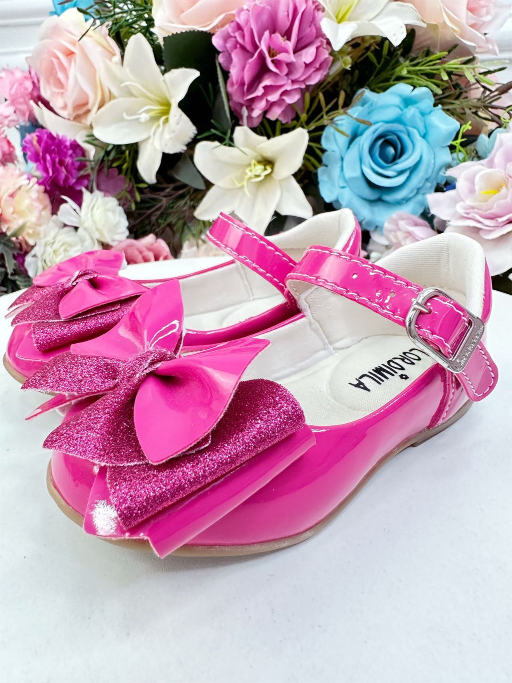 Sapatinho Pink de Verniz com Laço e Glitter para Festas e Uso Casual