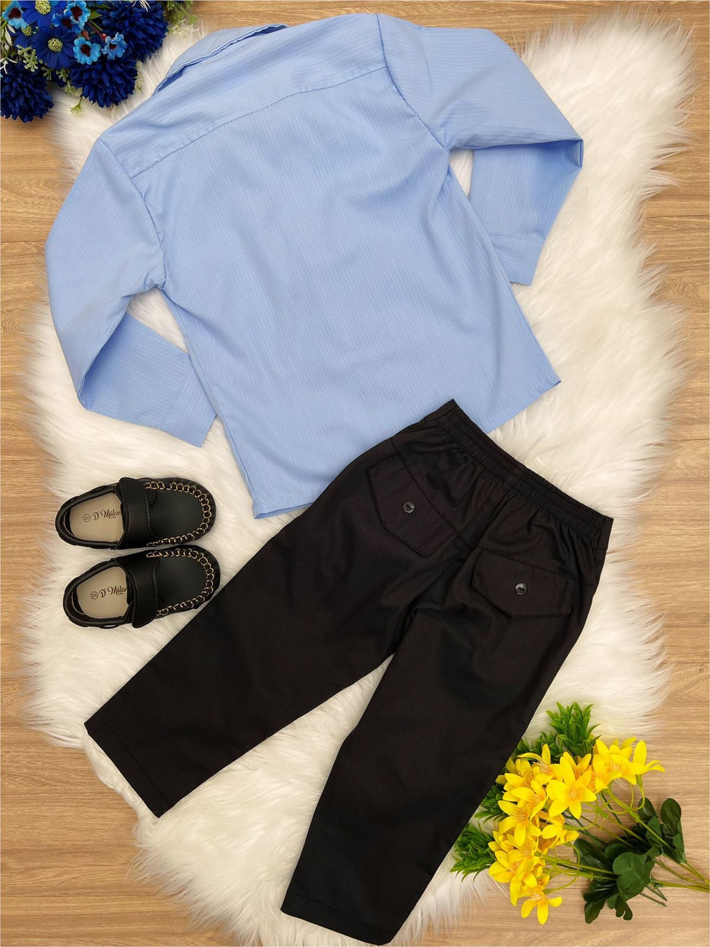 Conjunto Social Azul com Camisa e Calça Sarja Preta para Meninos