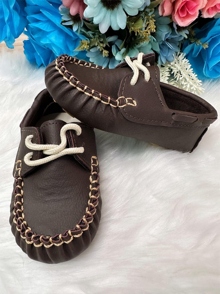 Mocassim Marrom Escuro de Couro Sintético com Cadarço para Príncipes