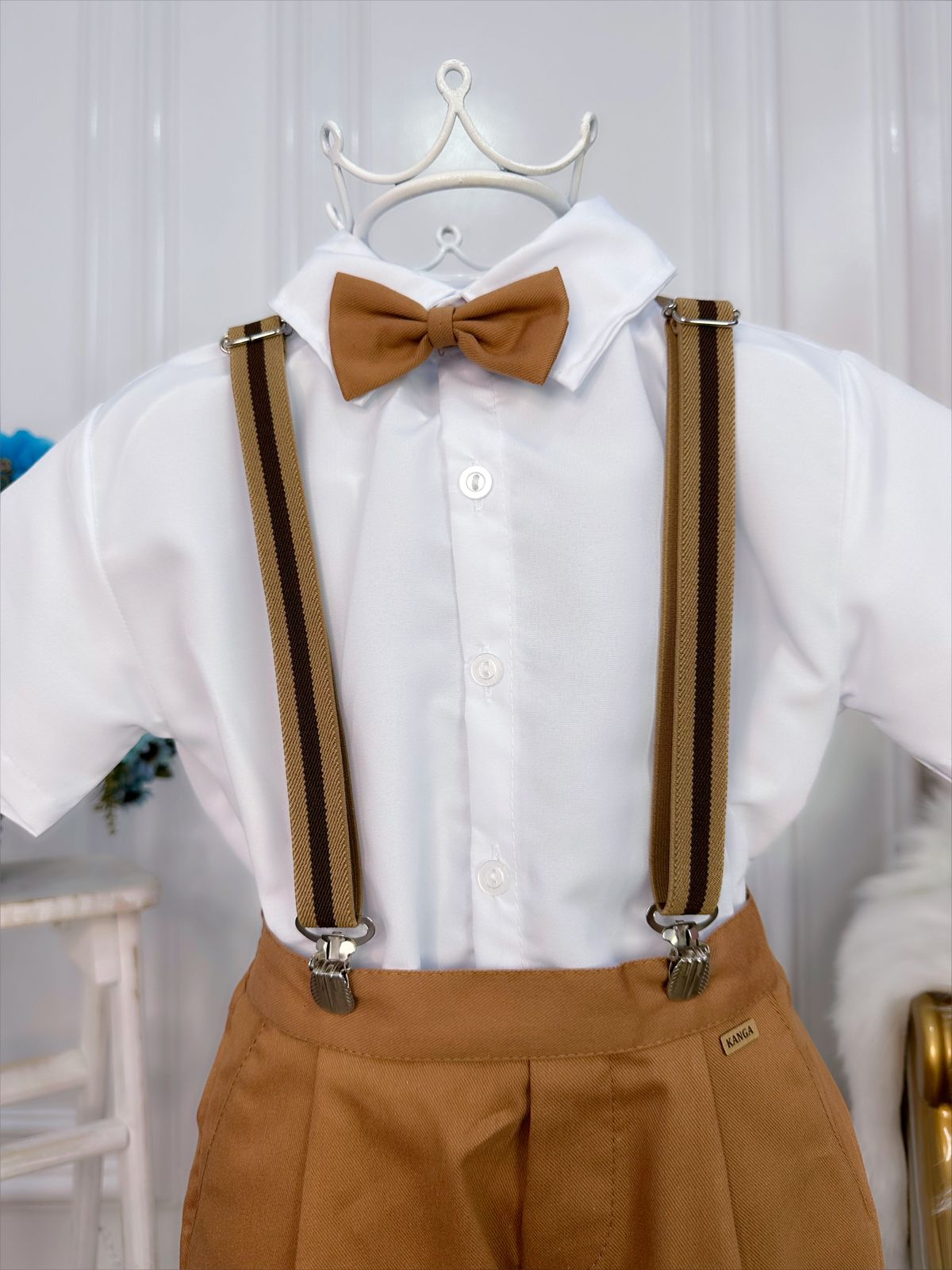 Conjunto Social Infantil Camisa em Poliéster e Bermuda em Algodão Caramelo Escuro