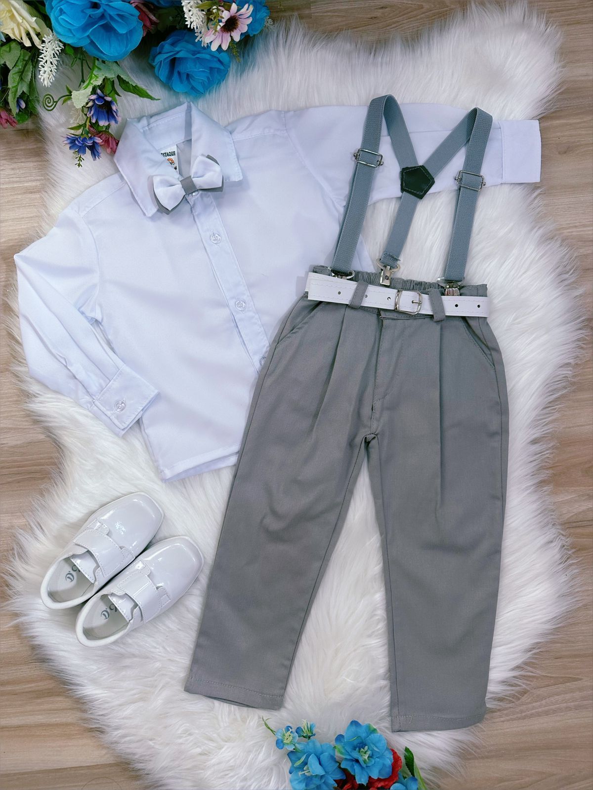 Conjunto Social Infantil Camisa Branca com Suspensório e Calça Cinza