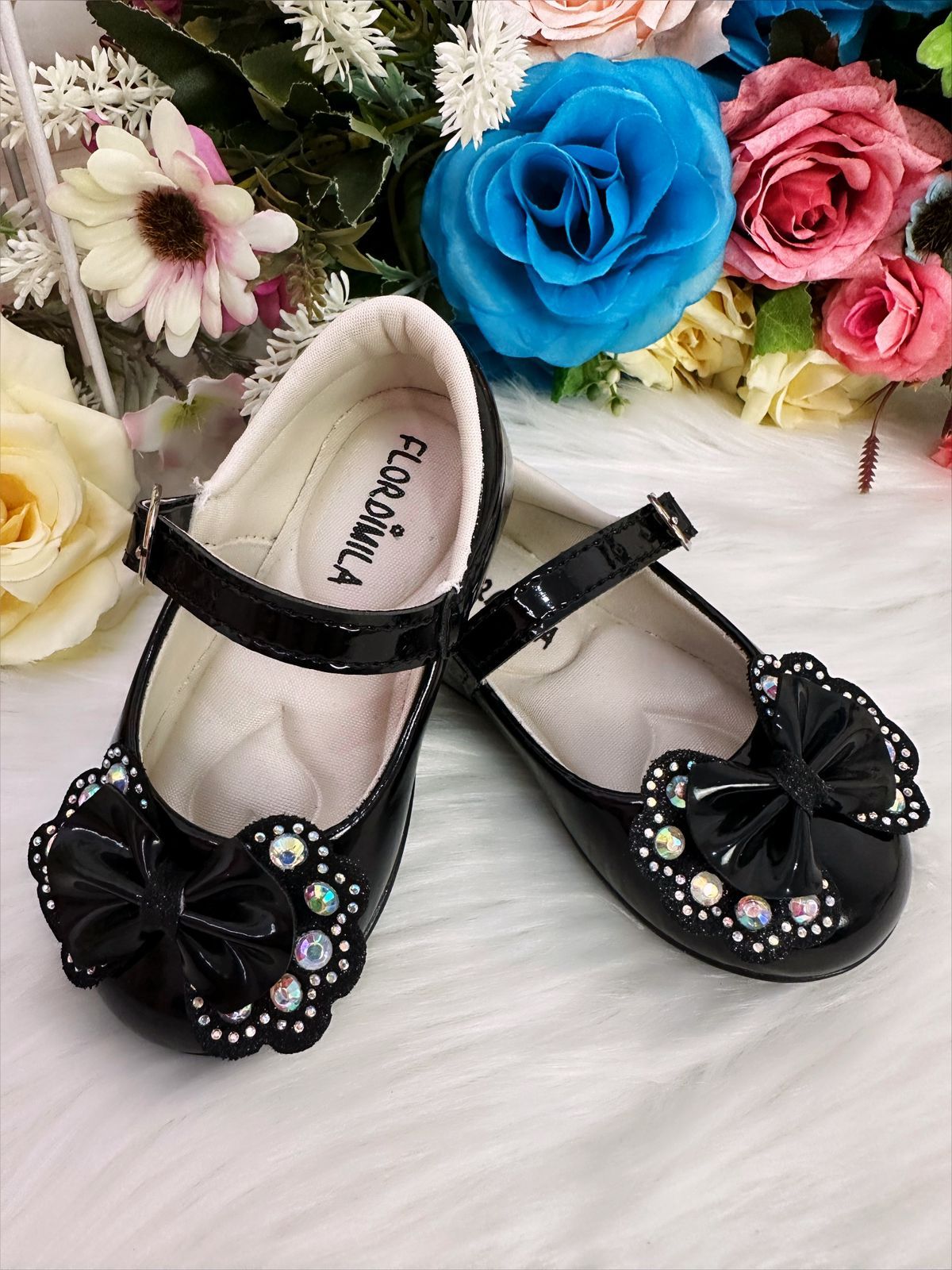 Sapatinho Bebê Verniz Preto Com Laço Glitter e Strass