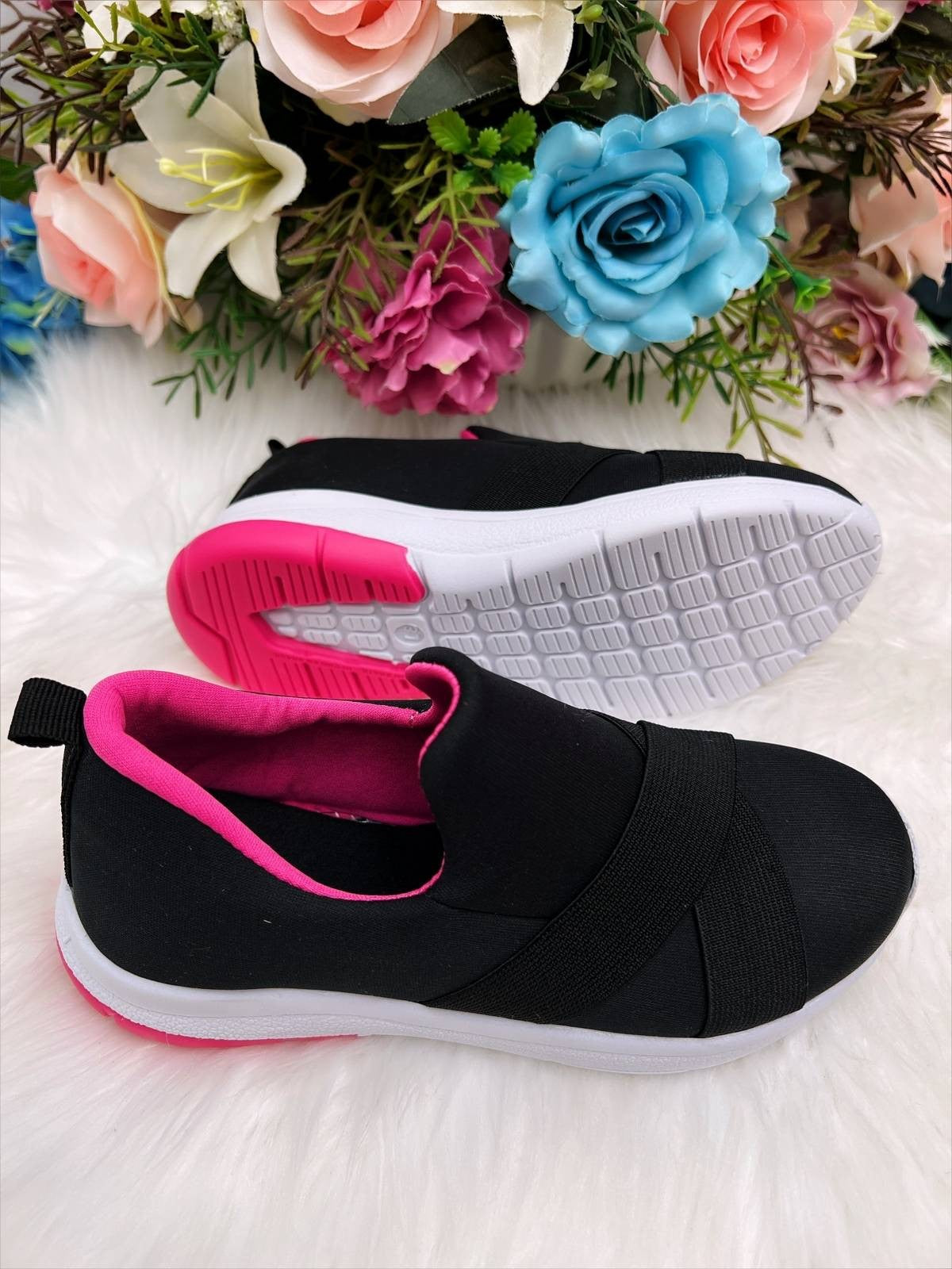 Tênis infantil Preto e Pink calce fácil confort Meninas