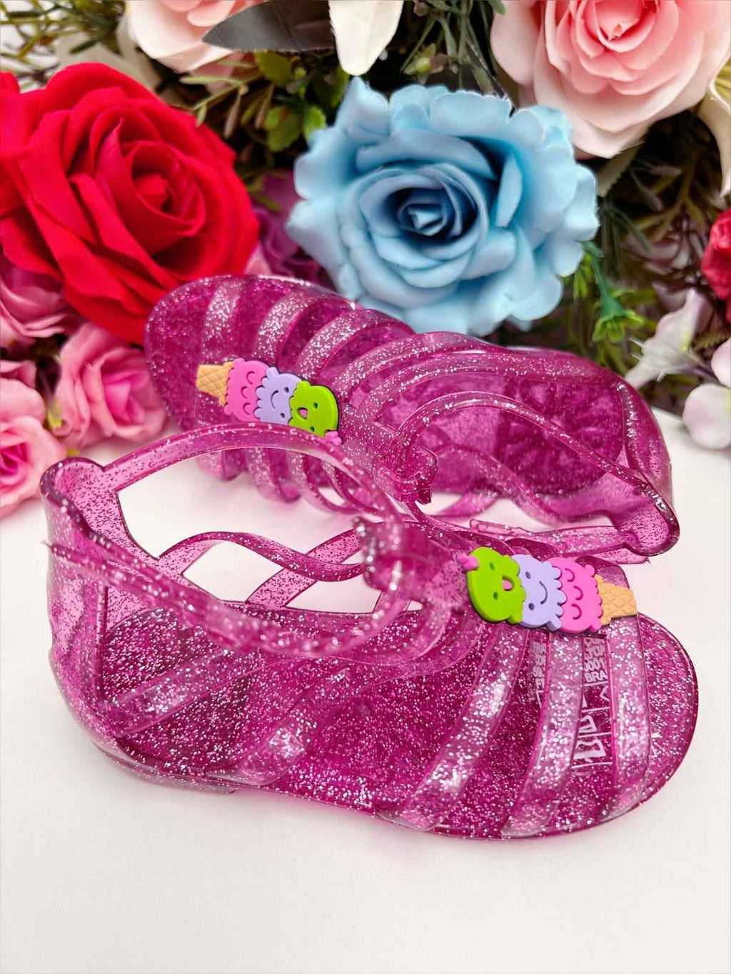 Sandália Infantil Rosa Gladiadora em Plástico Glitter com Aplique de Sorvete