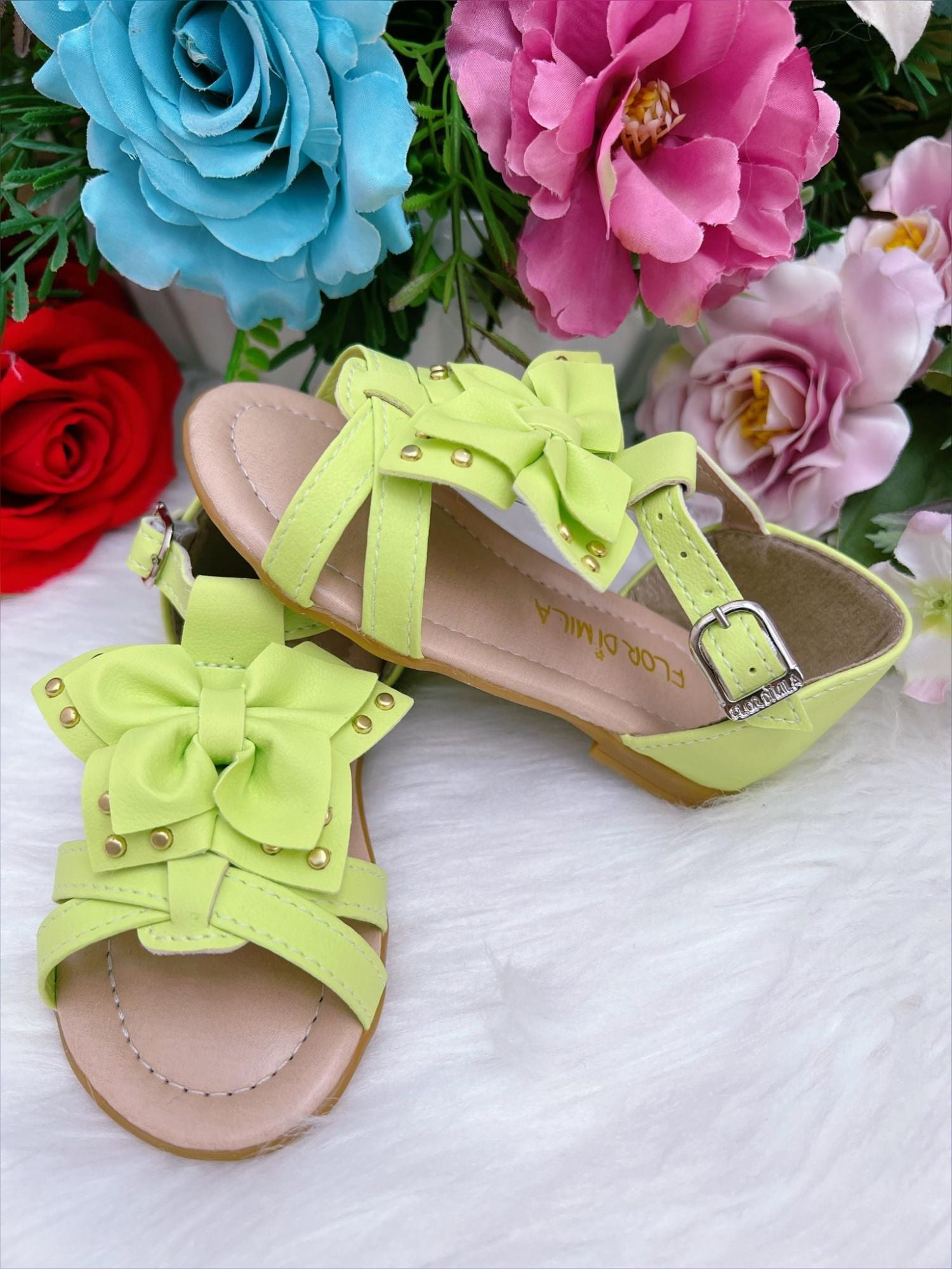 Sandália Infantil Verde Lima Fosco Com Laço Dourado