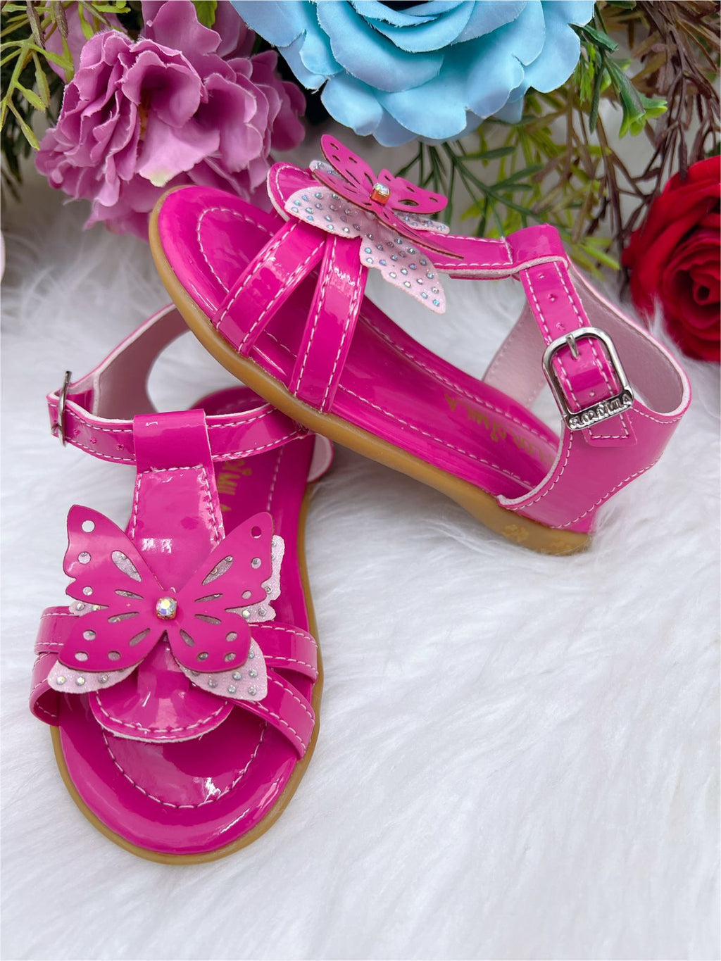 Sandália Infantil Pink Verniz com Aplique de Borboleta e Strass