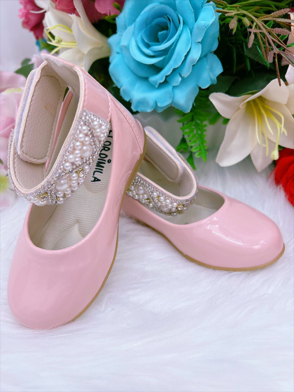 Sapatinho Infantil Rosa Com Tornozeleira Pérolas e Strass