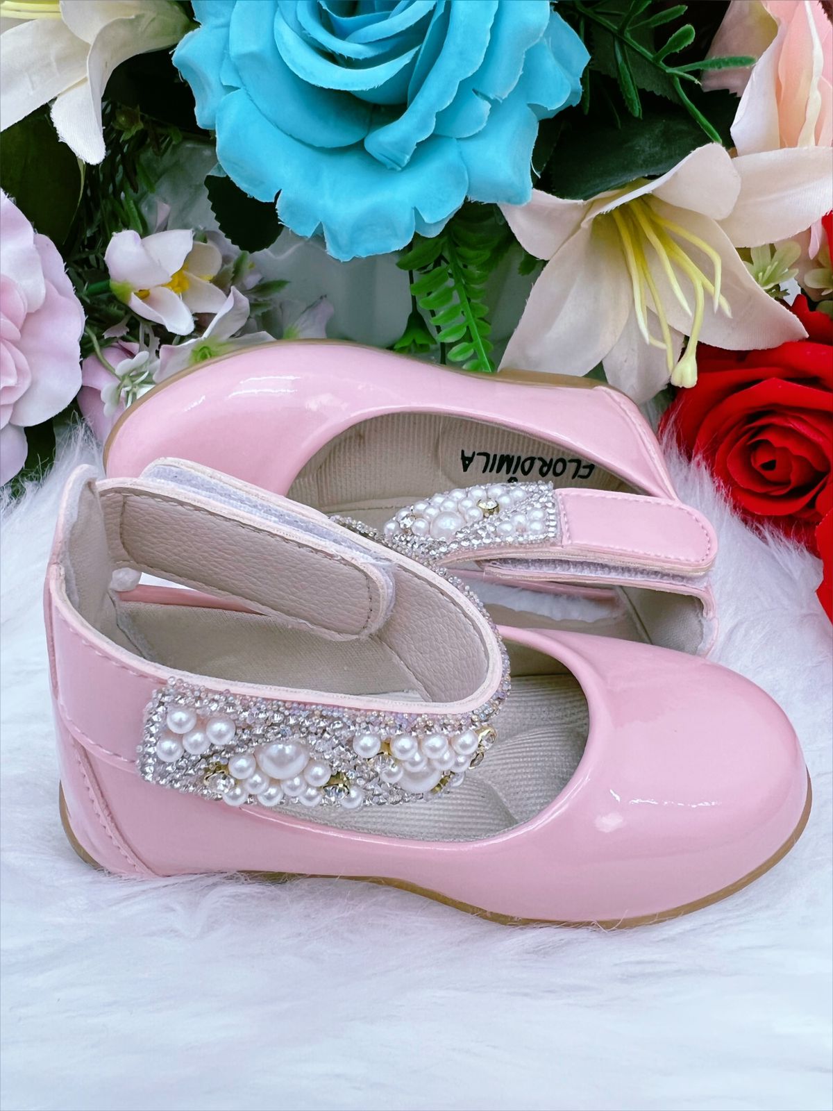 Sapatinho Infantil Rosa Com Tornozeleira Pérolas e Strass