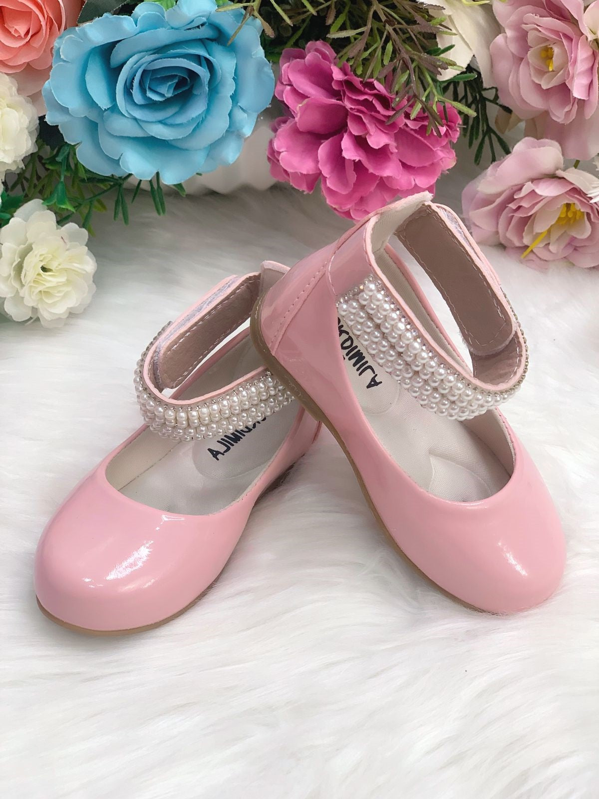 Sapatinho Infantil Rosa Verniz com Tornozeleira e Aplique de Pérolas e Strass