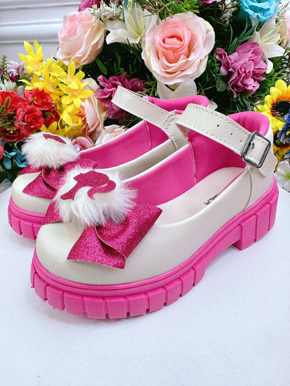 Sapatinho Off White e Rosa com Lacinho para Festas e Casuais