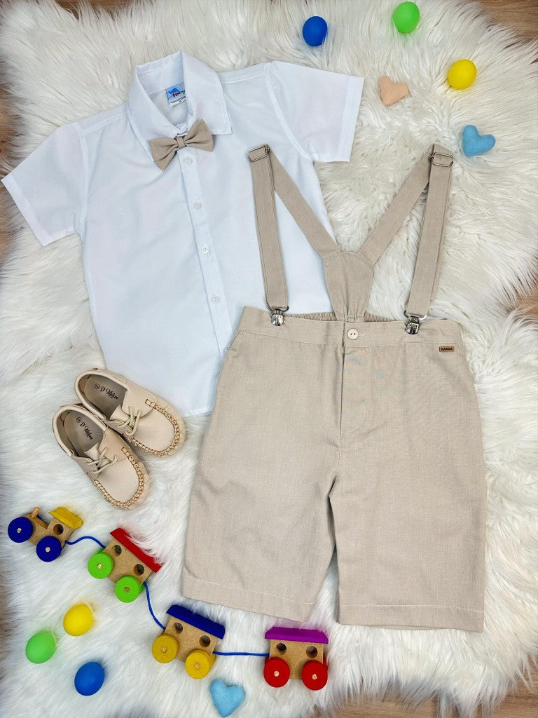 Conjunto Social Bege com Camisa, Gravata, Short e Suspensório