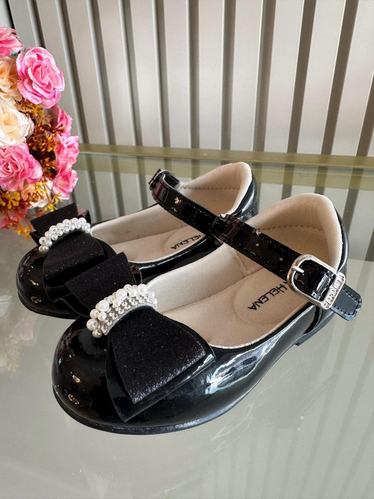 Sapatinho Verniz Preto com Aplique de Lacinho em Strass Glitter