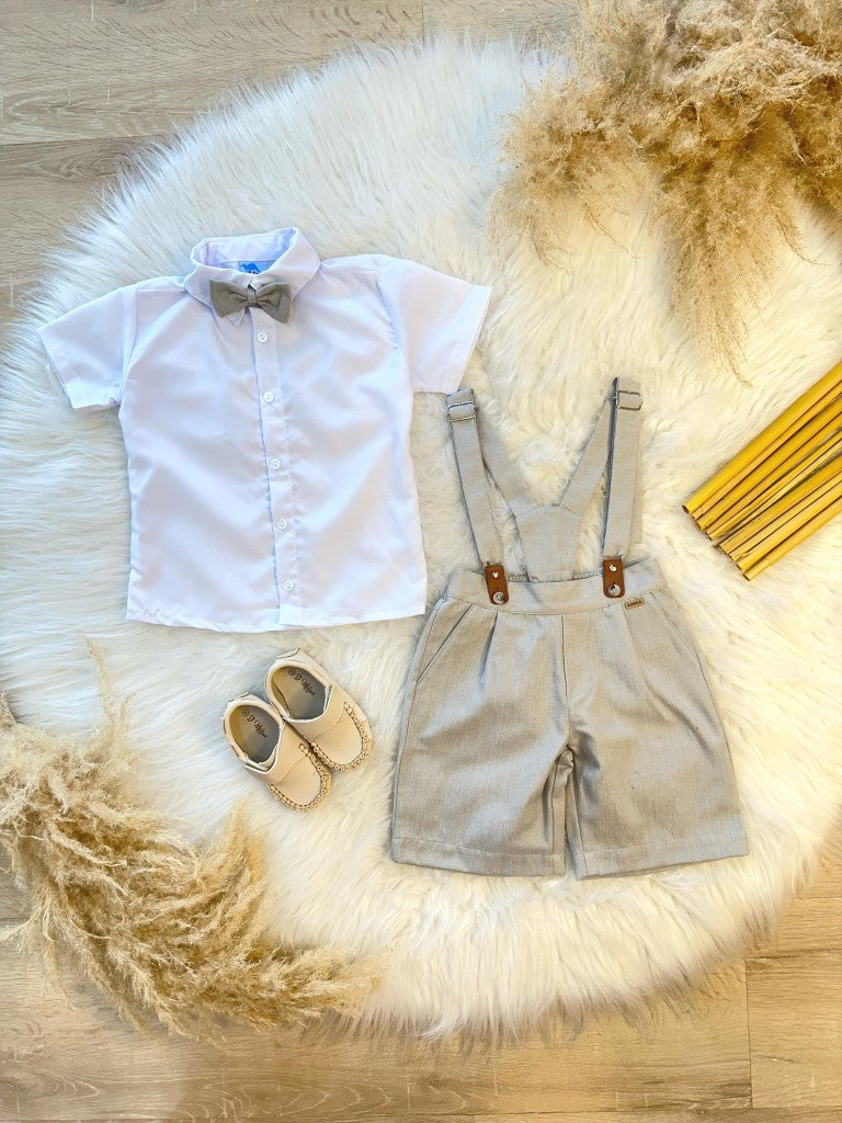Conjunto Social Cinza com Camisa Short, Gravata e Suspensório em Algodão