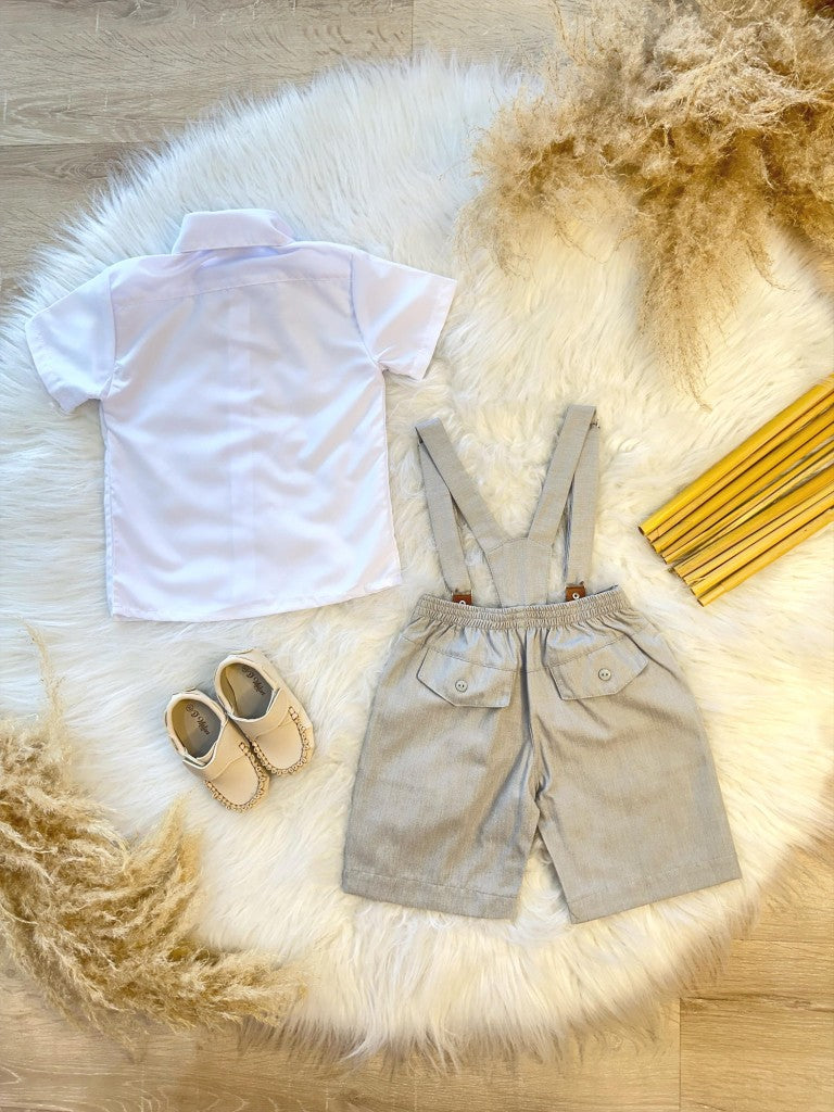 Conjunto Social Cinza com Camisa Short, Gravata e Suspensório em Algodão
