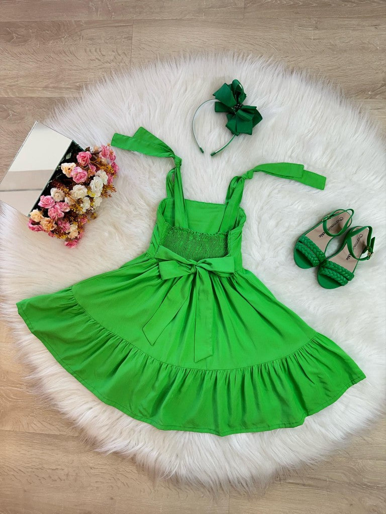 Vestido Infantil Verde Bandeira Casual com Alças Ajustáveis em Malha Fria