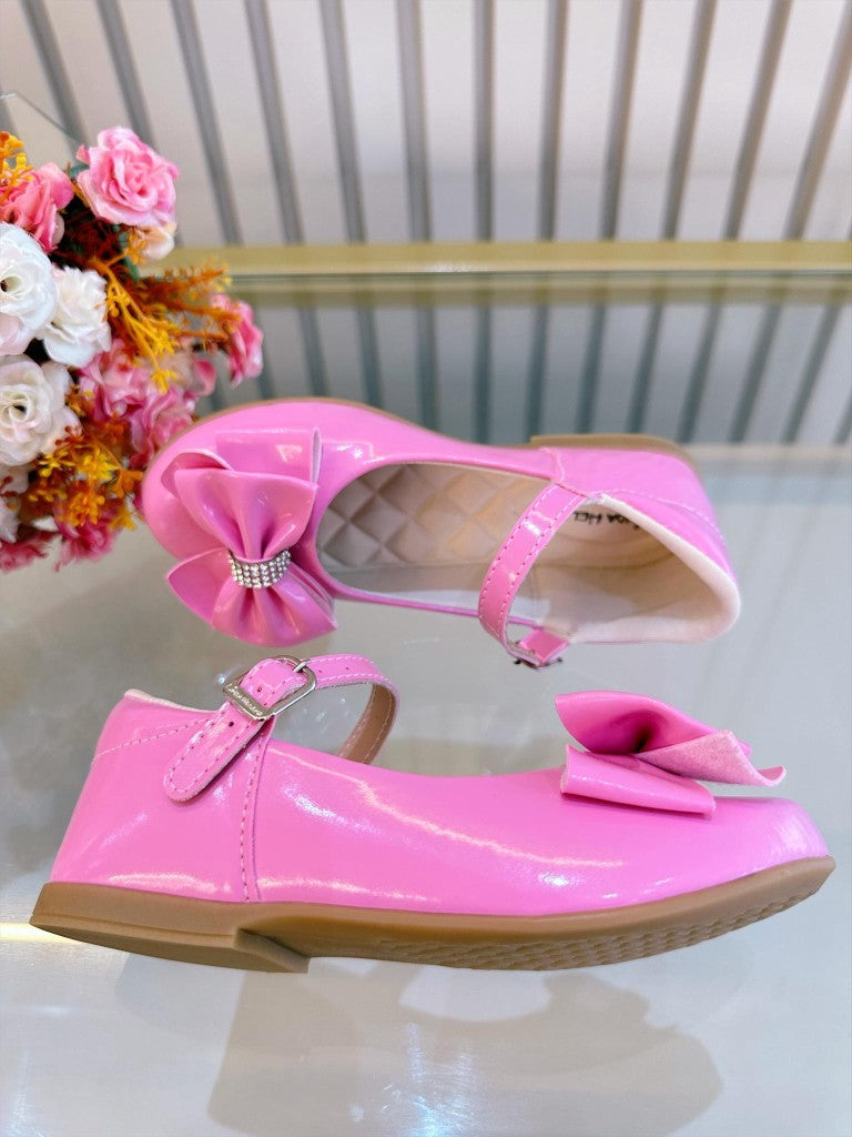 Sapatinho Infantil Verniz Rosa Chiclete com Laço e Strass