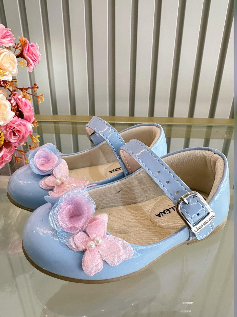 Sapatinho Infantil Azul Verniz com Aplique de Borboleta e Flores