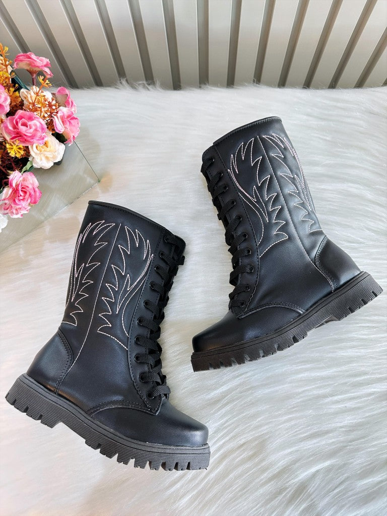 Bota Infantil em Courino Preto com Cadarço e Zíper para Inverno