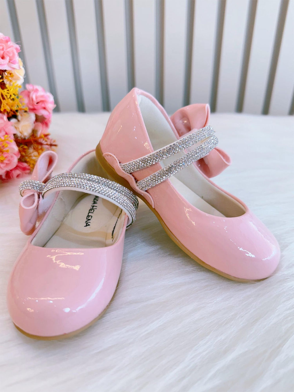 Sapatinho Infantil Rosa Claro Verniz com Lacinho e Strass