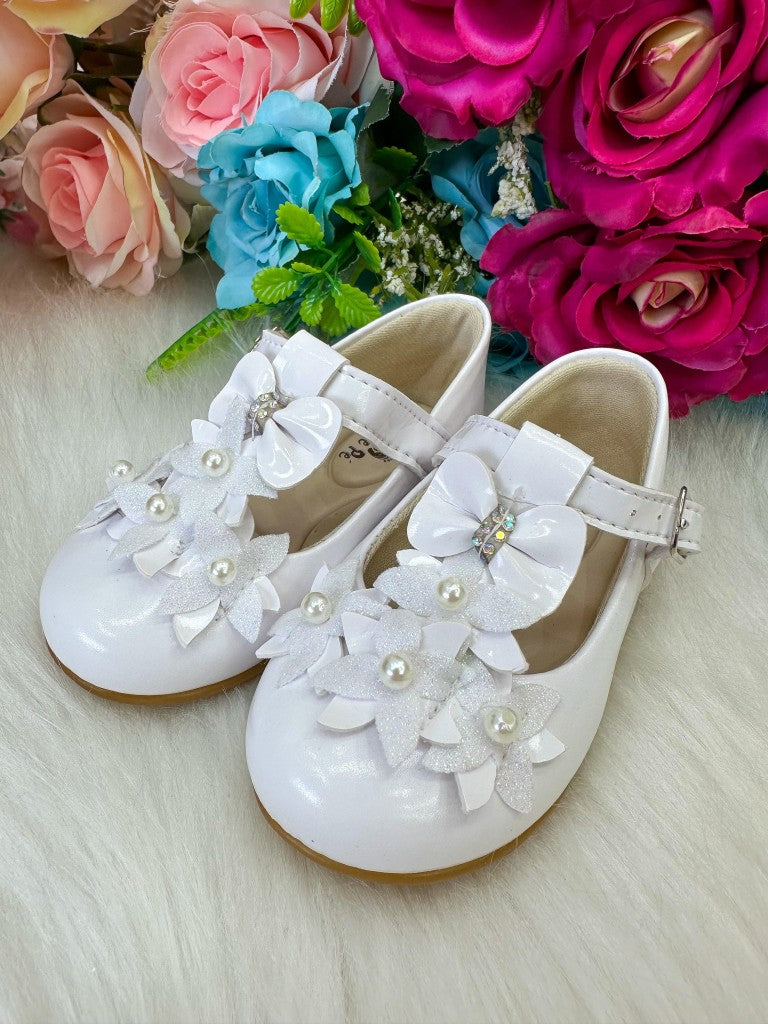 Sapatilha Branca Doce Pe Baby com Apliques de Flores e Pérolas