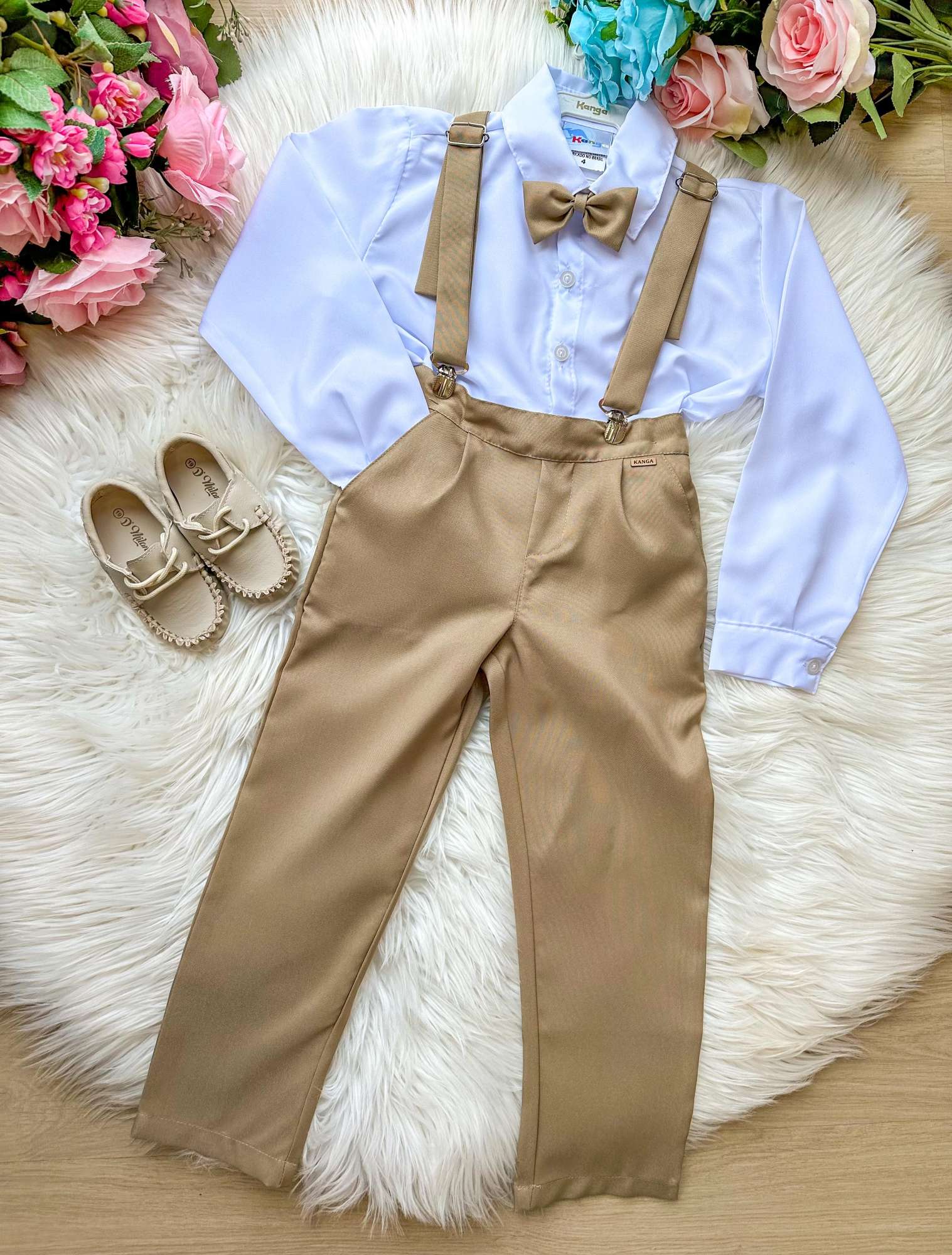 Conjunto Social Branco com Calça Oxford e Gravata Marrom Castor