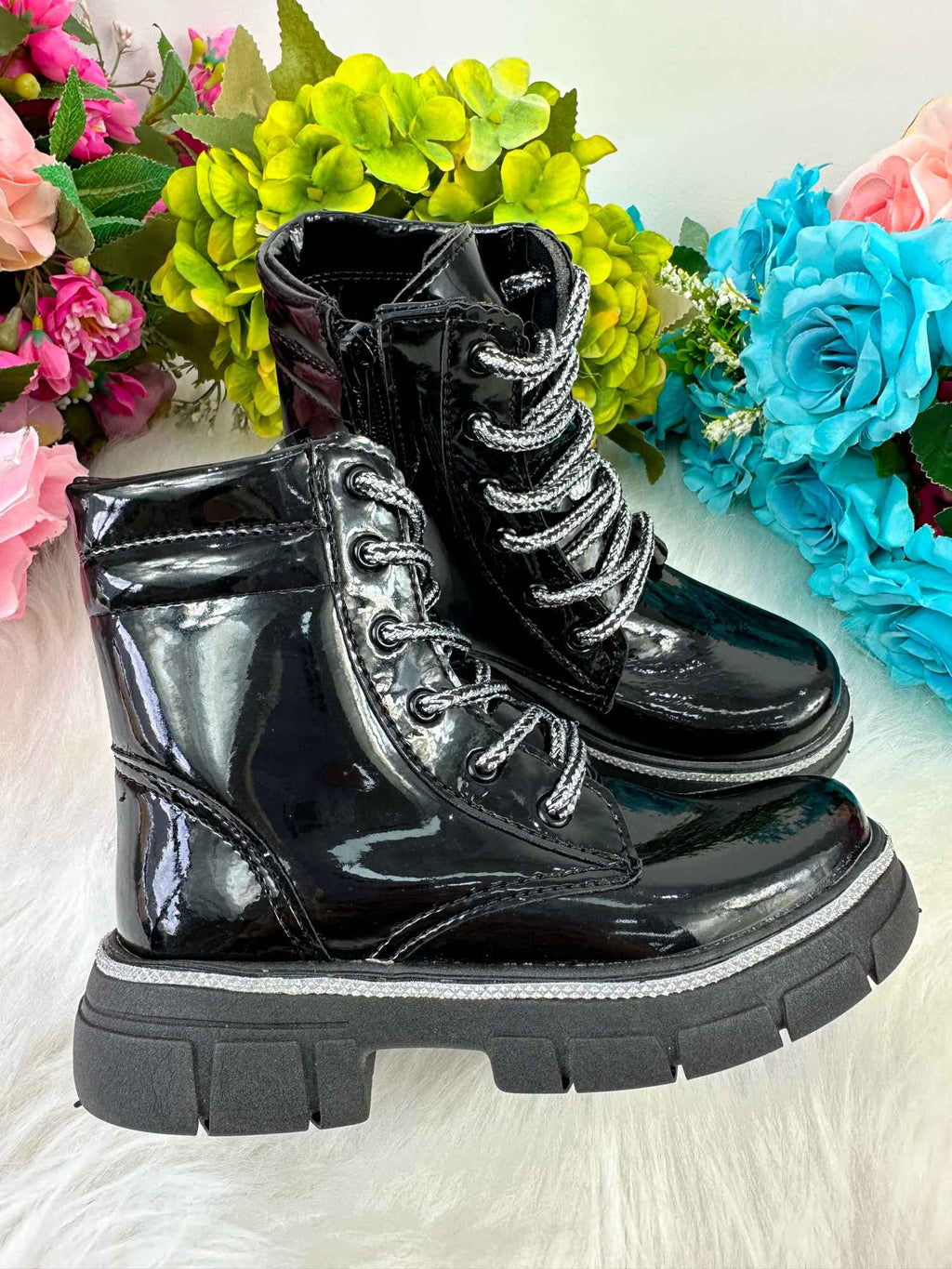 Coturno Preto Infantil Confortável para Passeios e Festas