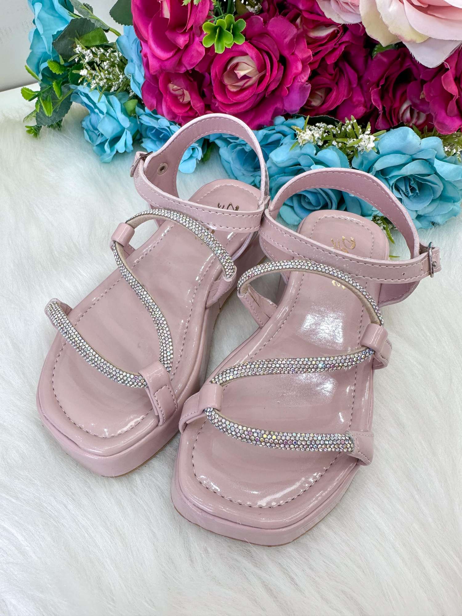 Sandália Antiderrapante Verniz Nude e Rose para Meninas