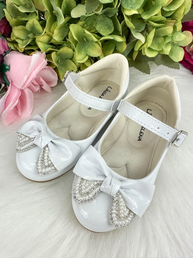 Sapatilha Branca com Pérolas e Strass para Daminhas