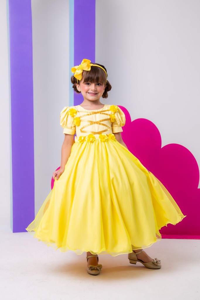 Vestido Infantil Amarelo de Tule Cintilante da Princesa Bela