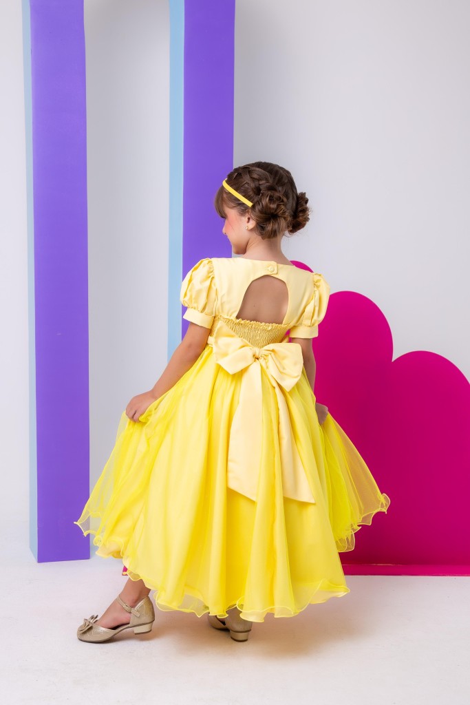Vestido Infantil Amarelo de Tule Cintilante da Princesa Bela