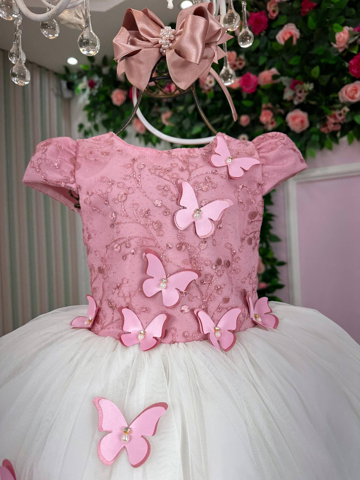 Vestido Midi Juvenil Rosa e Off com Bordados e Tule