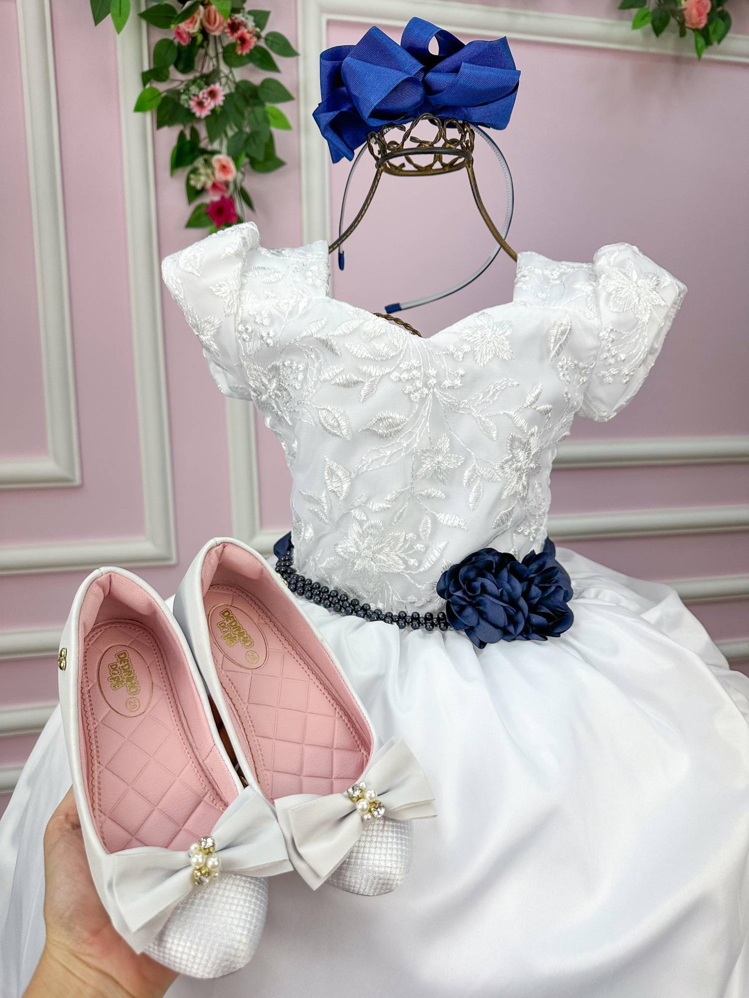 Vestido Branco com Forro em Poliéster e Algodão para Batizado e Casamento