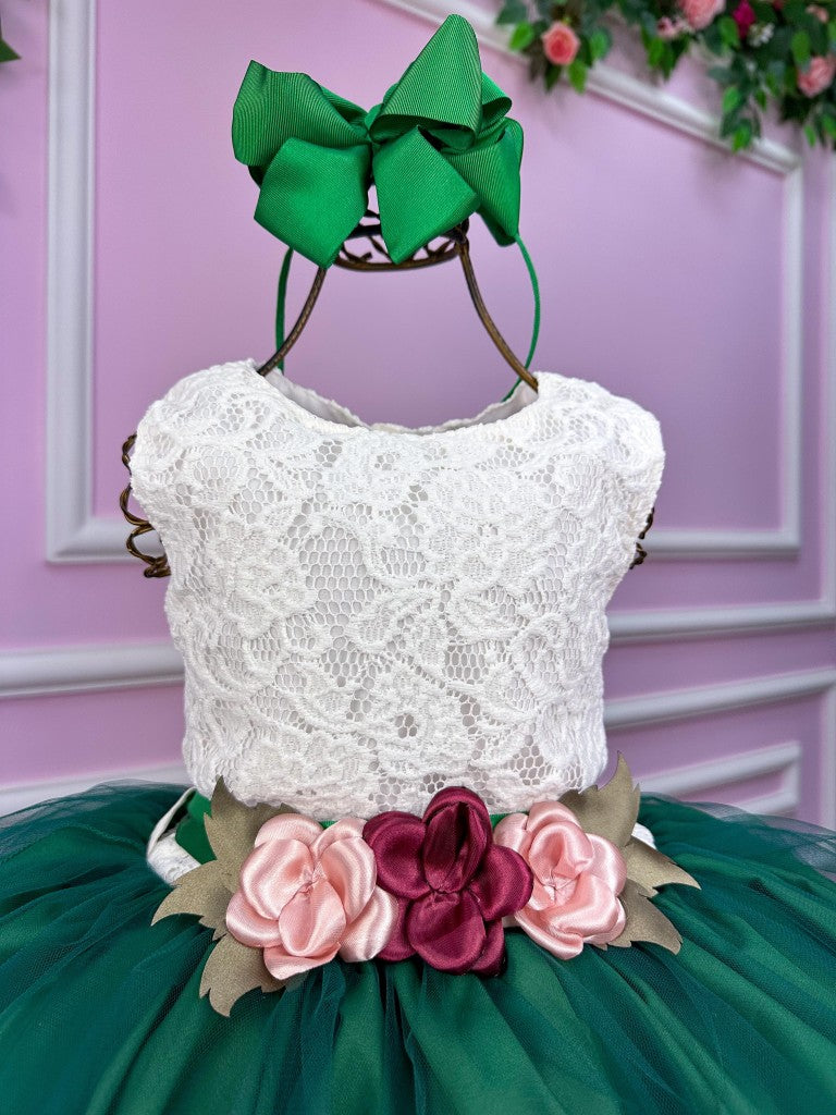 Vestido Infantil Off White com Saia Verde Bandeira em Tule e Renda