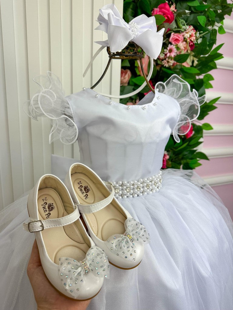Vestido Longo Branco Amanda em Tule com Cinto de Pérolas