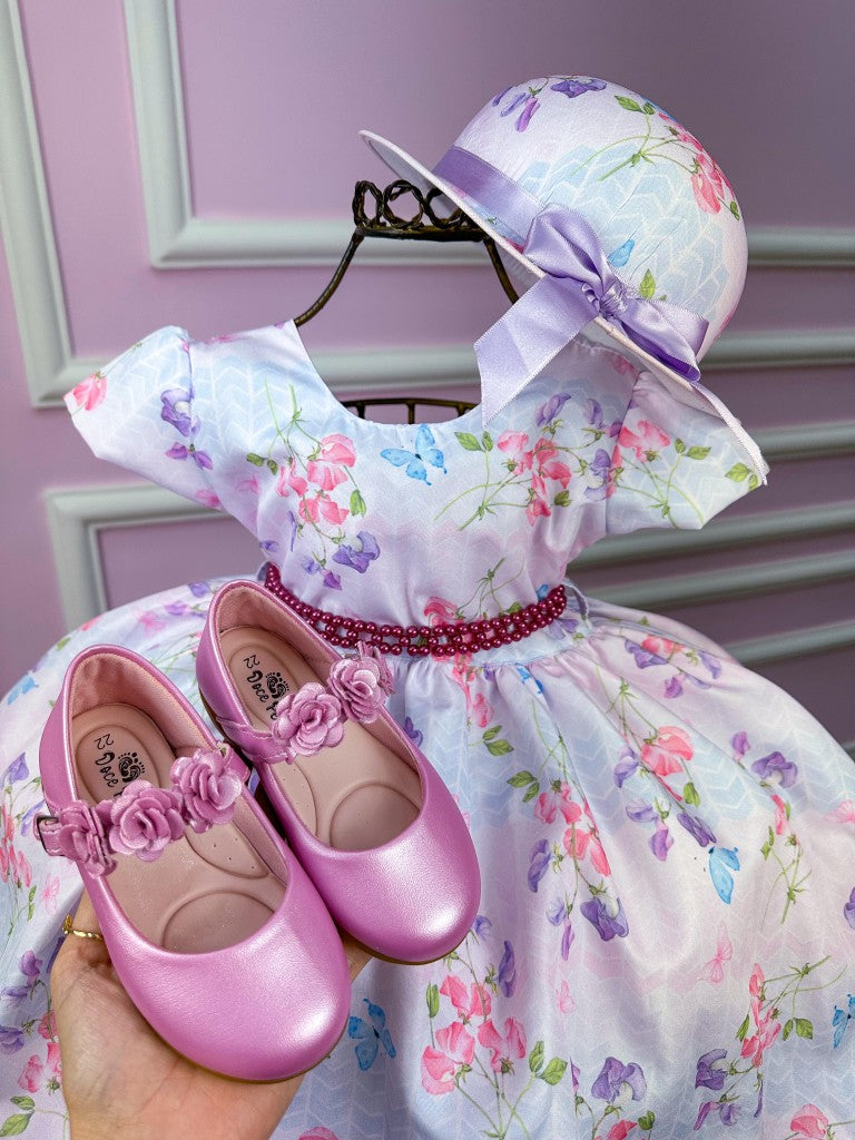 Vestido Lilás com Flores e Borboletas e Chapéu para Meninas