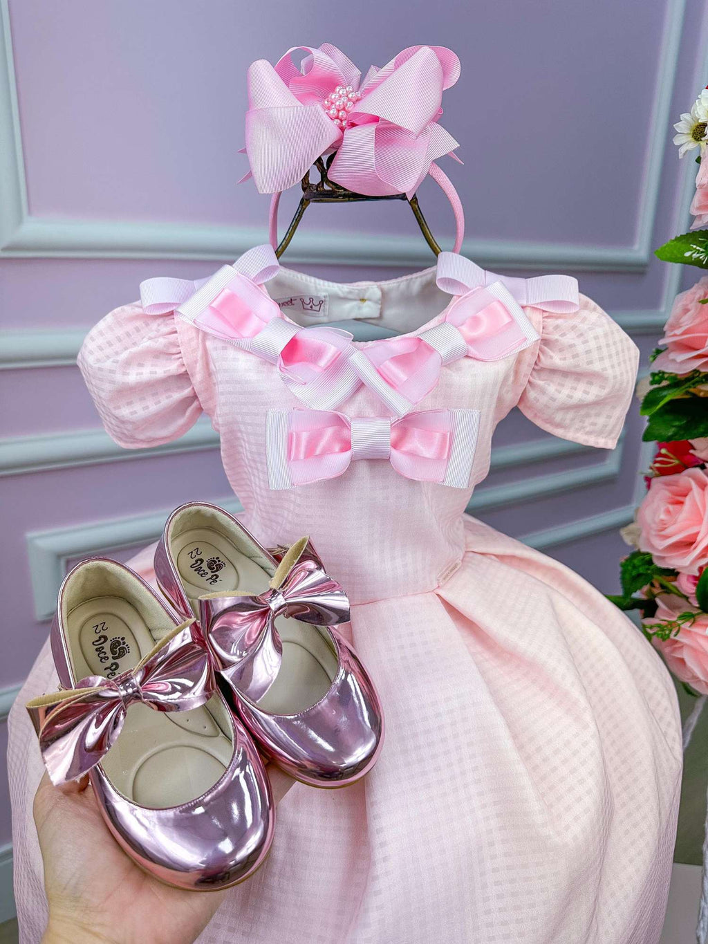 Vestido Rosa Bebê em Poliéster com Laços para Meninas