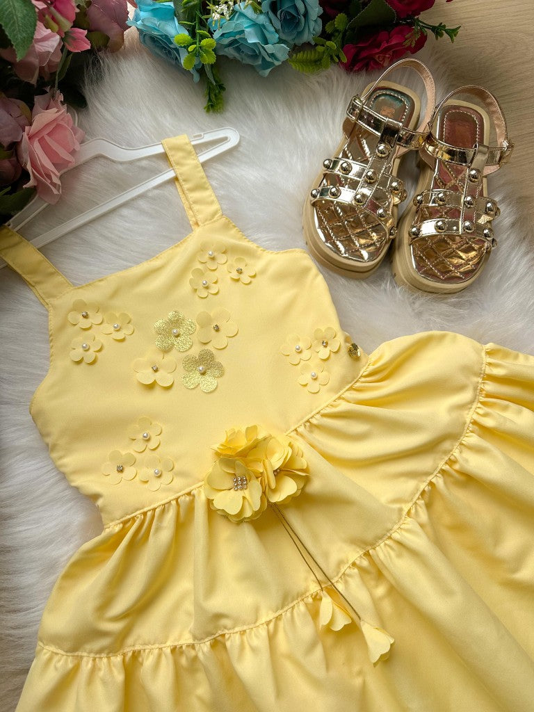 Vestido Amarelo Infantil em Tecido 100% Poliéster com Laço