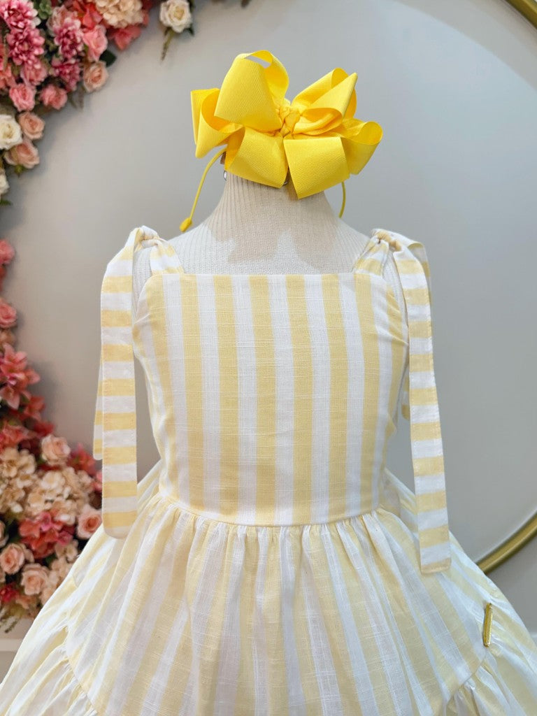 Vestido Infantil Amarelo de Alça em Algodão com Listras Brancas