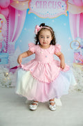 Vestido Infantil Rosa Com Estampa de Circo para Festas Coloridas