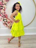 Vestido Infantil Verde Neon em Crepe com Saia de Babado para o Verão